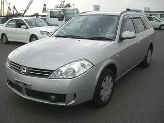 2003 Nissan Wingroad Photos