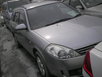 2003 Nissan Wingroad Photos