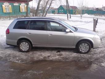 2003 Nissan Wingroad Pictures