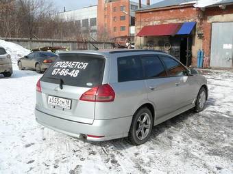 2003 Nissan Wingroad Photos