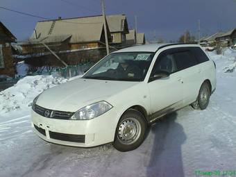 2003 Nissan Wingroad Photos