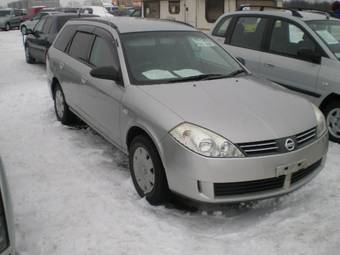 2003 Nissan Wingroad Photos