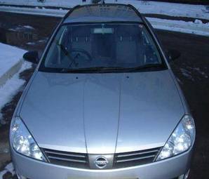 2003 Nissan Wingroad Pictures