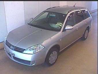 2003 Nissan Wingroad Photos