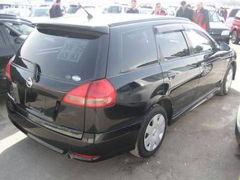 2003 Nissan Wingroad Pictures