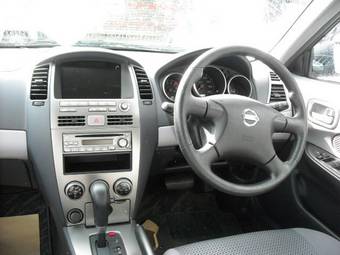 2003 Nissan Wingroad Pictures