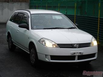 2003 Nissan Wingroad Pictures