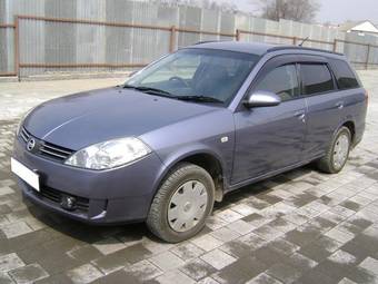 2003 Nissan Wingroad Pictures