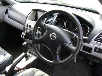 2003 Nissan Wingroad Pictures