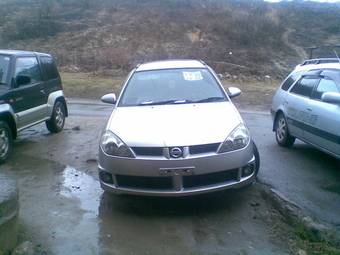 2003 Nissan Wingroad Photos