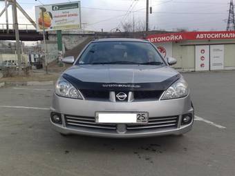 2003 Nissan Wingroad Photos