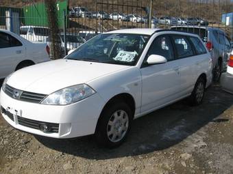 2003 Nissan Wingroad Pictures