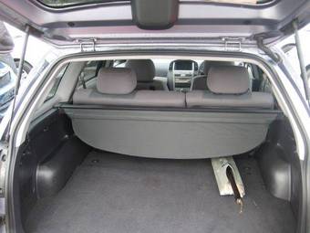 2003 Nissan Wingroad Pictures