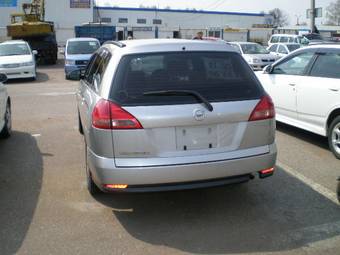 2003 Nissan Wingroad Photos
