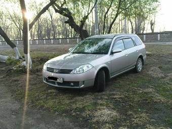 2003 Nissan Wingroad Photos
