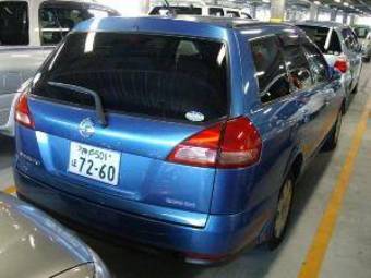 2003 Nissan Wingroad Photos