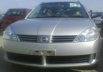 2003 Nissan Wingroad Photos