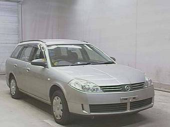 2003 Nissan Wingroad Photos