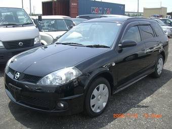 2003 Nissan Wingroad Photos