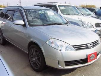 2003 Nissan Wingroad Photos