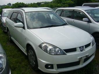 2003 Nissan Wingroad Photos