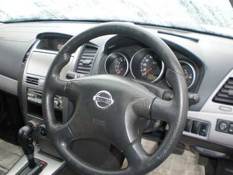 2003 Nissan Wingroad Pictures