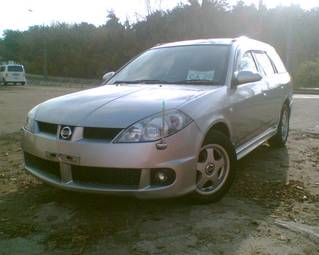 2003 Nissan Wingroad Pictures