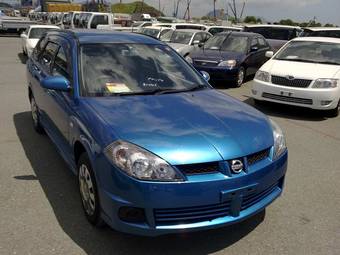 2003 Nissan Wingroad Photos