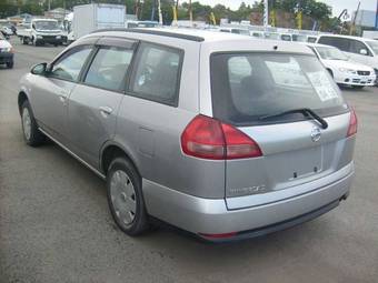 2003 Nissan Wingroad Photos