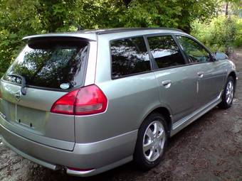 2003 Nissan Wingroad Pictures