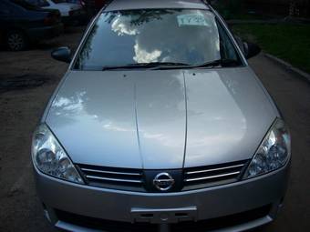 2003 Nissan Wingroad Pictures