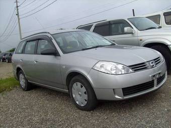 2003 Nissan Wingroad Photos