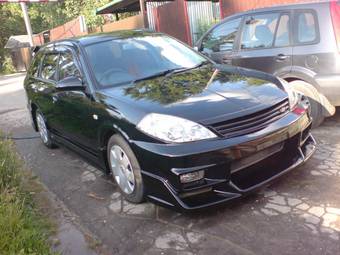 2003 Nissan Wingroad Pictures