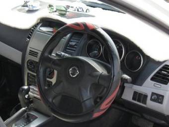 2003 Nissan Wingroad Photos