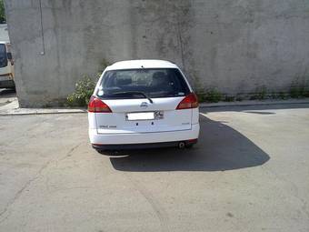 2003 Nissan Wingroad Photos