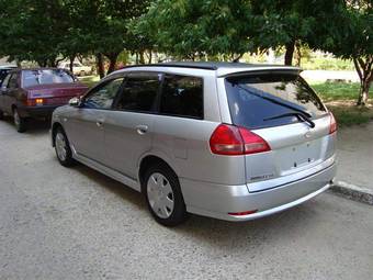 2003 Nissan Wingroad Pictures