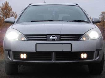 2003 Nissan Wingroad Photos
