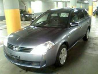 2003 Nissan Wingroad Photos