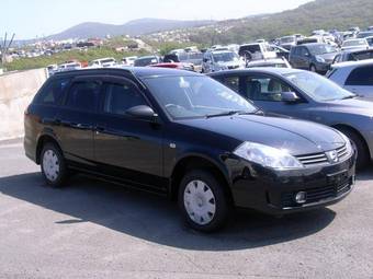 2003 Nissan Wingroad Pics