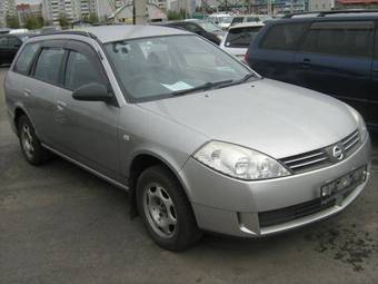 2003 Nissan Wingroad Pictures