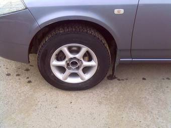 2003 Nissan Wingroad Pictures