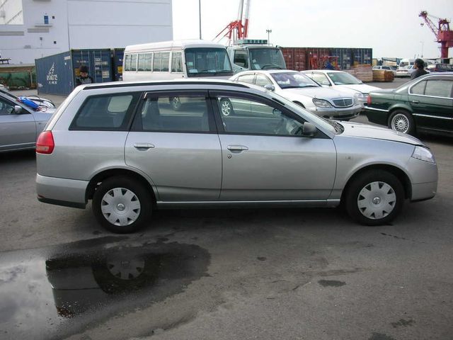 2004 Nissan Wingroad
