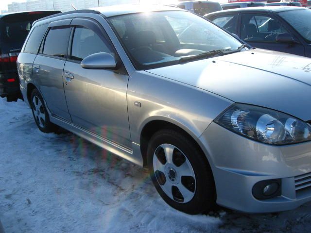 2004 Nissan Wingroad