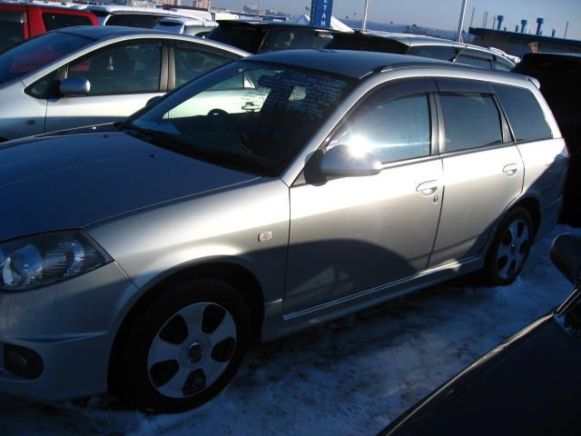 2004 Nissan Wingroad