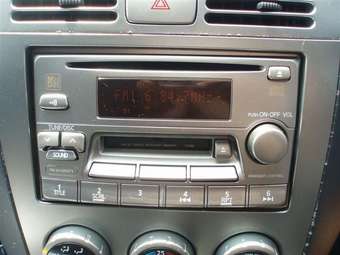 2004 Nissan Wingroad Photos