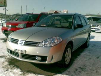 2004 Nissan Wingroad Photos