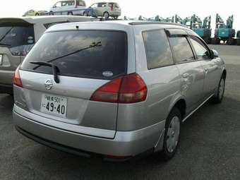 2004 Nissan Wingroad Pictures