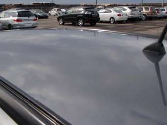 2004 Nissan Wingroad Images