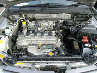 2004 Nissan Wingroad Pics
