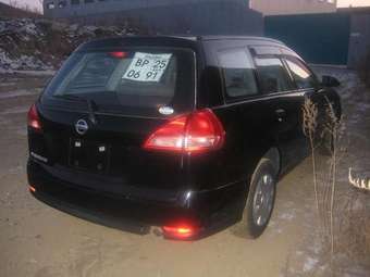 2004 Nissan Wingroad Pictures